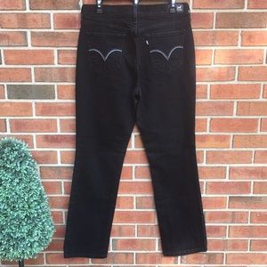 Levi’s 505 Black Straight Leg Silver Stitch Jeans size 10/W30 EUC